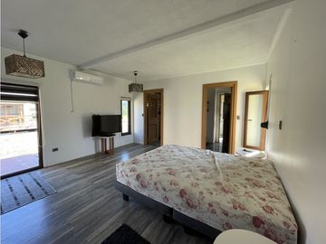 LO OROZCO / PARCELA EN CONDOMINIO + CASA 300 M2 / 5 DORM