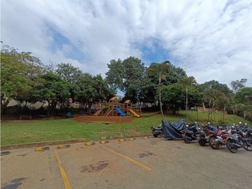 VENTA APARTAMENTO EN ROBLEDO PARQUE