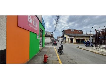 Venta Local Comercial en Yumbo Valle