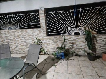 ALQUILO Y VENDO CASA EN ARRAIJAN VACAMONTE 4R