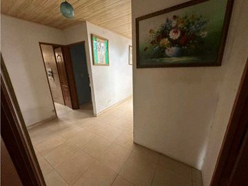 SE VENDE CASA EN CONDADO DEL REY 325M2
