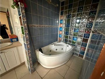 SE VENDE CASA EN CONDADO DEL REY 325M2