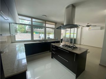 Alquilo o Vendo casa en Ph Costa Esmeralda - Costa  Sur