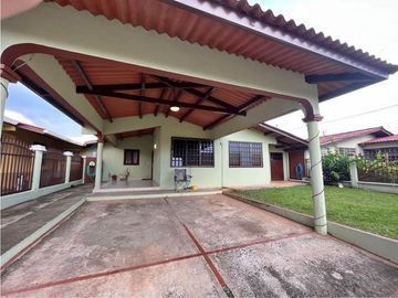 LA CHORRERA / PASEO MIRAMAR / 691M2/ TERRAZA / 3 HAB