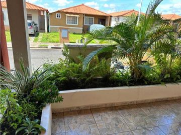 VENDO APARTAMENTOS EN CHAME VISTA MAR 3R