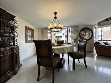 HERMOSO PENTHOUSE EN LAURELES MEDELLIN