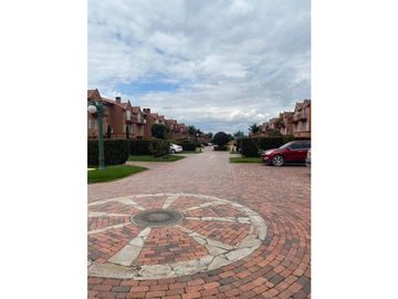 CASA EN VENTA EN CHIA