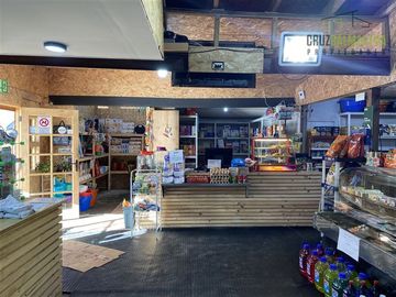 Local Comercial en Venta en Salto Chico