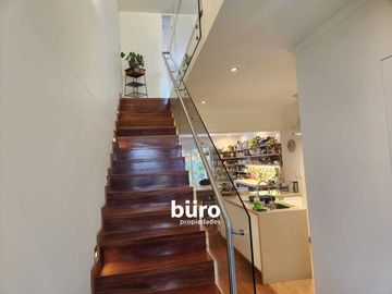 HERMOSO E IMPECABLE DEPARTAMENTO EN VENTA DÚPLEX DE 2 DORMS EN BARRANCO