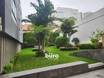 HERMOSO E IMPECABLE DEPARTAMENTO EN VENTA DÚPLEX DE 2 DORMS EN BARRANCO