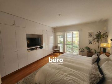 HERMOSO E IMPECABLE DEPARTAMENTO EN VENTA DÚPLEX DE 2 DORMS EN BARRANCO