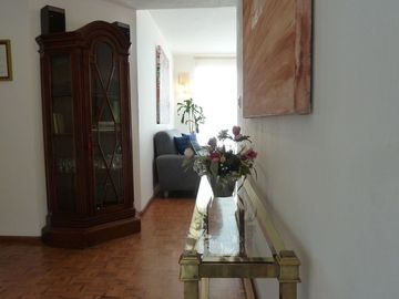 HERMOSA CASA UNA PLANTA EN CAMINO REAL Y ZAVALETA
