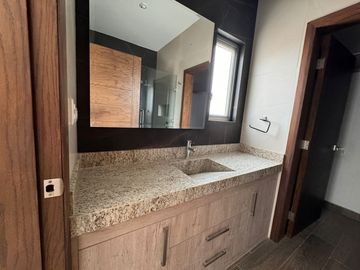 CASA EN VENTA EN ALTOZANO GOMEZ PALACIO