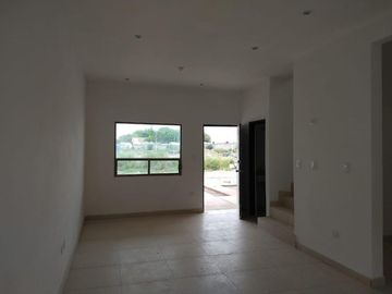 CASA EN VENTA FRACCIONAMIENTO RINCÓN SAN JOSÉ