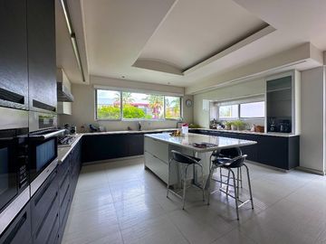 Casa en Venta en Fracc. Zotogrande en Zapopan