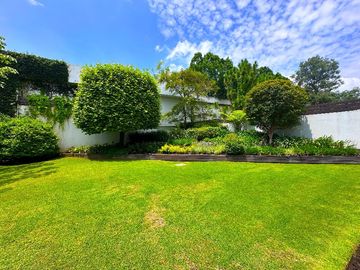 Casa en Venta en Fracc. Zotogrande en Zapopan