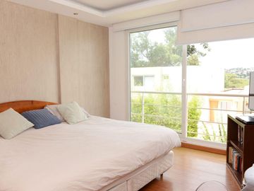 VENDO CASA 3 DORMITORIOS - NO ADOSADA - TUMBACO - INTERVALLES