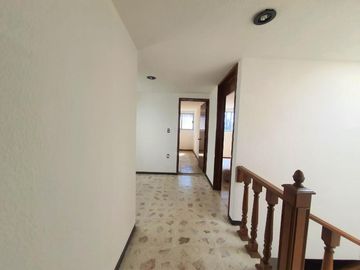 Casa de 2 niveles