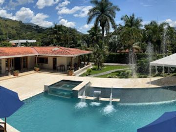 VENTA de FINCAS en GIRARDOTA