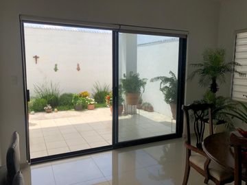 CASA EN VENTA EN COL. CUMBRES ELITE 8 SECTOR EN MONTERREY