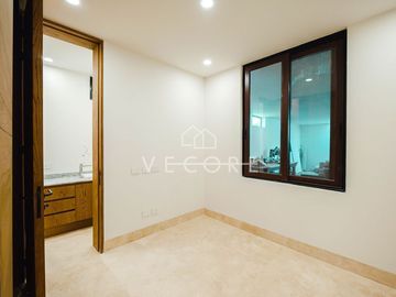 RESIDENCIA EN VENTA EN RESERVA REAL, ZONA REAL, ZAPOPAN