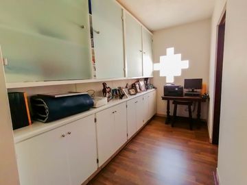 Hermosa Residencia en El Cid con Finos acabados!!