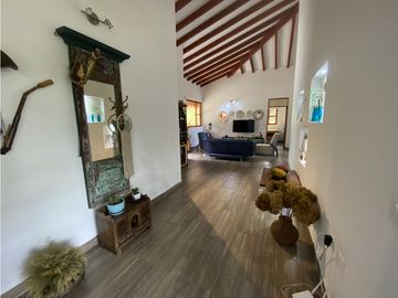 CASA CAMPESTRE EN PARCELA, OJO DE AGUA SMG