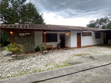 CASA CAMPESTRE EN PARCELA, OJO DE AGUA SMG