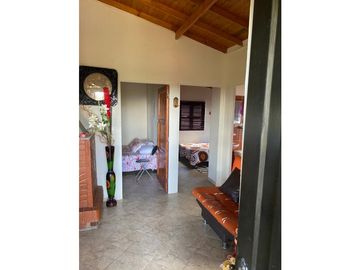 vendo casa finca el Peñol sector el morro FR