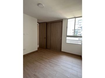 SE VENDE APARTAMENTO ROSALES