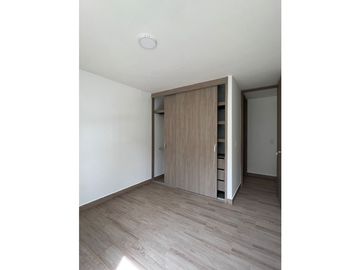 SE VENDE APARTAMENTO ROSALES