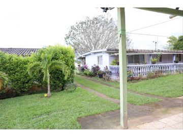 Finca para venta en el carmen K 30 borrero ayerbe 19.700 metros ²