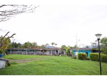 Finca para venta en el carmen K 30 borrero ayerbe 19.700 metros ²