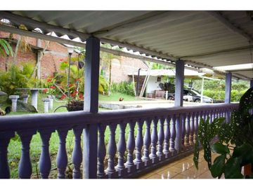 Finca para venta en el carmen K 30 borrero ayerbe 19.700 metros ²