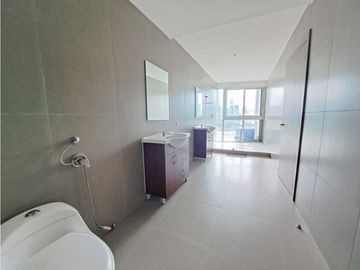 VENTA APARTAMENTO 231 M2 YACHTCLUB NEGOCIABLE AVENIDA BALBOA  MC