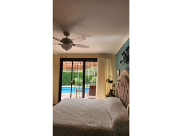 VENTA DE HERMOSA CASA CON PISCINA EN PENONOME