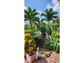 VENTA DE HERMOSA CASA CON PISCINA EN PENONOME