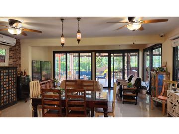 VENTA DE HERMOSA CASA CON PISCINA EN PENONOME