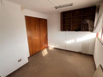 Oficina en Venta en Santa Rosa 8171