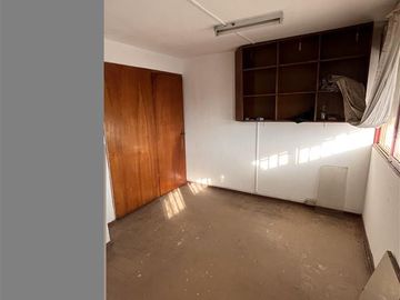 Oficina en Venta en Santa Rosa 8171