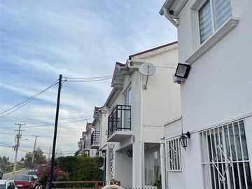Casa en Venta en reinaldo knop