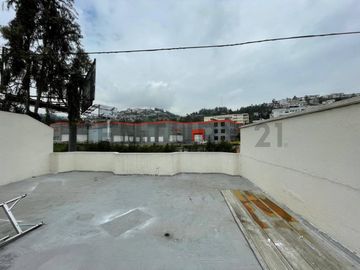 CASA EN VENTA CONJUNTO PRIVADO EN CARCELEN