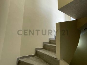 CASA EN VENTA CONJUNTO PRIVADO EN CARCELEN