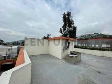 CASA EN VENTA CONJUNTO PRIVADO EN CARCELEN