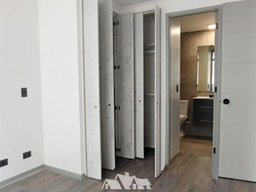 Departamento en Venta en Inversion Asegurada Los Olmos / Avda Macul. Flujo Arrendatario