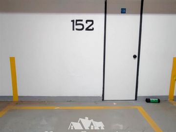 Departamento en Venta en Inversion Asegurada Los Olmos / Avda Macul. Flujo Arrendatario