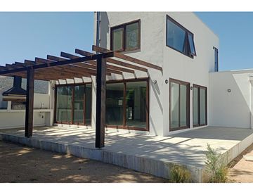 Casas en condominio con vista al mar