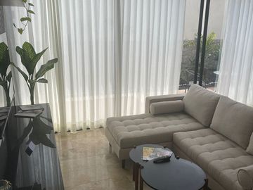Casa en venta tipo TH con equipamiento y amenidades en Cholul