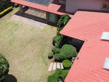 CASA EN VENTA EN RESIDENCIAL EN COLONIA CIPRES TOLUCA