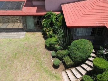 CASA EN VENTA EN RESIDENCIAL EN COLONIA CIPRES TOLUCA